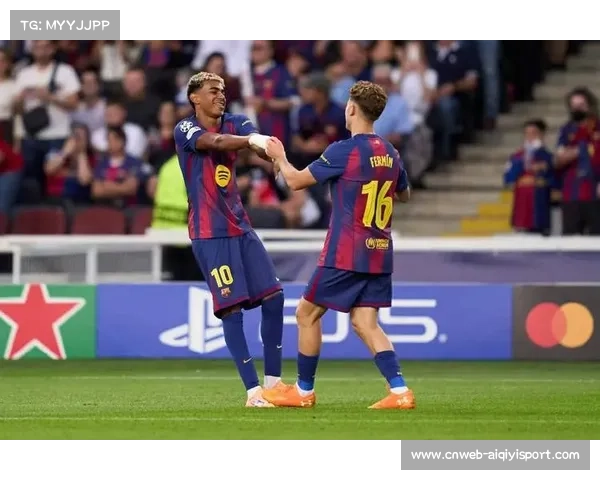 巴萨5-3客胜贝蒂斯取六连胜，费兰-托雷斯帽子戏法